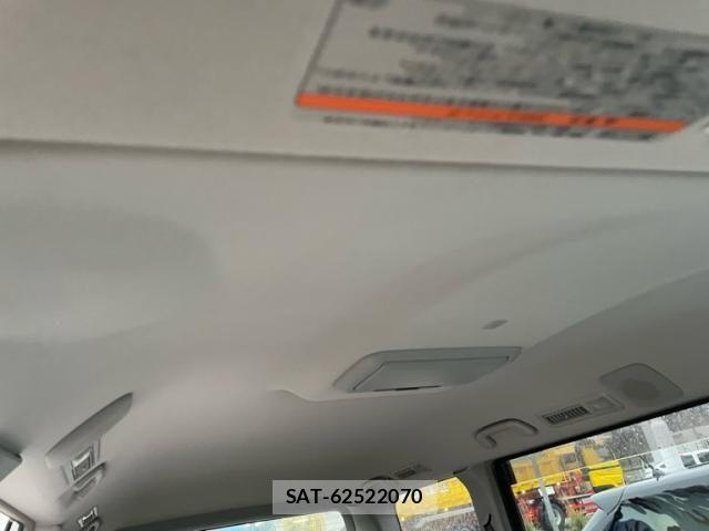 Toyota ALPHARD 2005-02 8848112-17