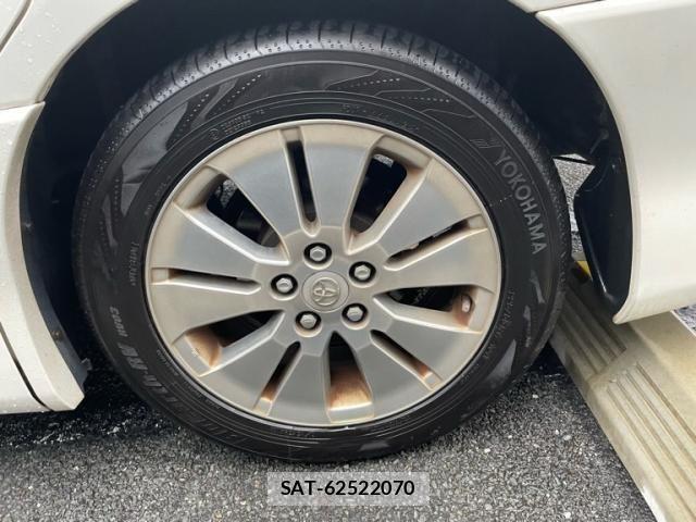 Toyota ALPHARD 2005-02 8848112-8