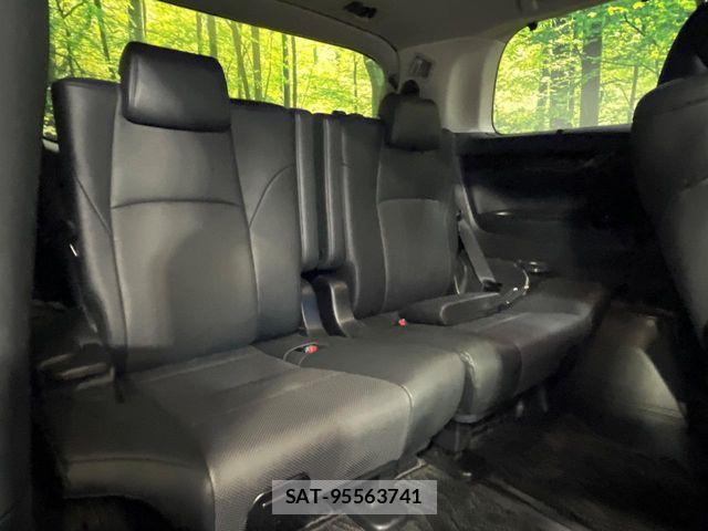 Toyota ALPHARD 2018-02 8848091-9