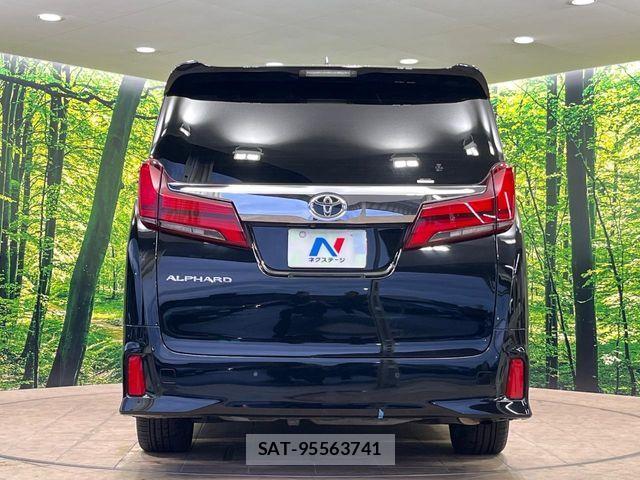 Toyota ALPHARD 2018-02 8848091-15