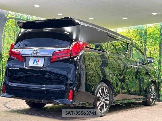 Toyota ALPHARD 2018-02 8848091-17