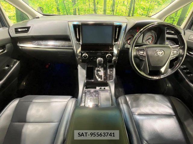 Toyota ALPHARD 2018-02 8848091-1