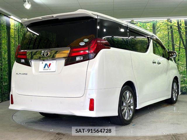 Toyota ALPHARD 2017-02 8848097-15