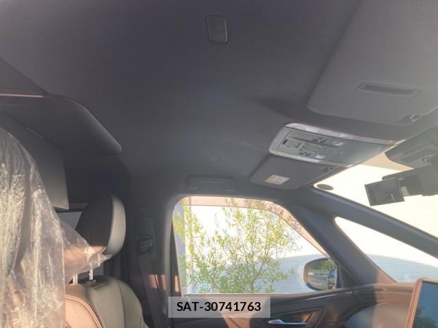 Toyota ALPHARD 2025-02 8848030-9
