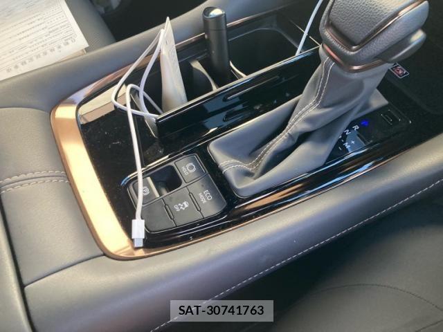 Toyota ALPHARD 2025-02 8848030-25