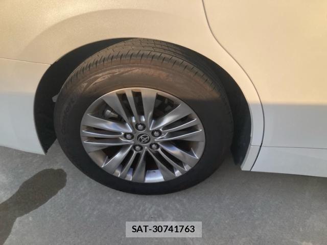Toyota ALPHARD 2025-02 8848030-2