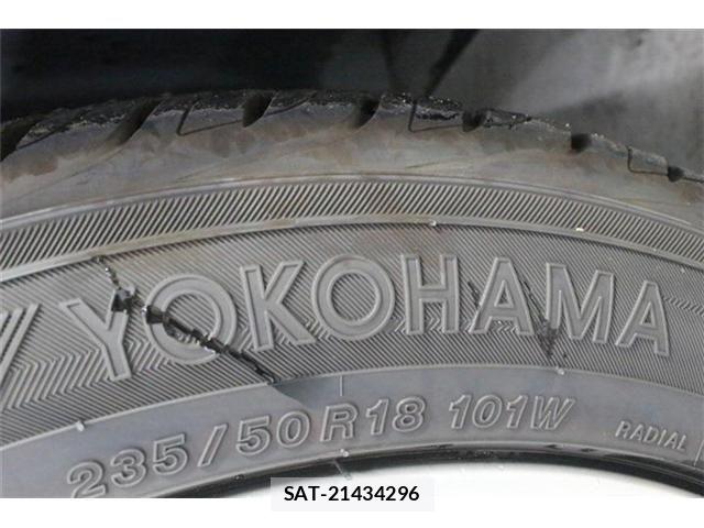 Toyota ALPHARD 2020-07 8848087-20