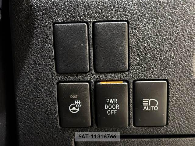 Toyota ALPHARD 2018-06 8848068-9