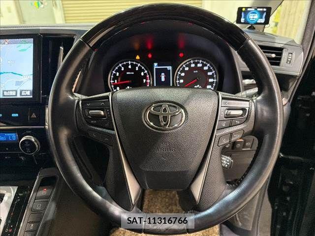 Toyota ALPHARD 2018-06 8848068-14