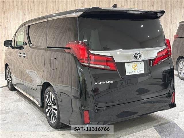 Toyota ALPHARD 2018-06 8848068-23