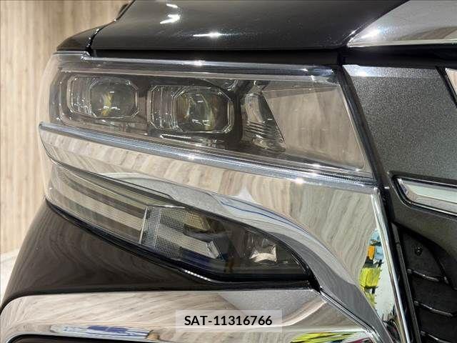 Toyota ALPHARD 2018-06 8848068-25