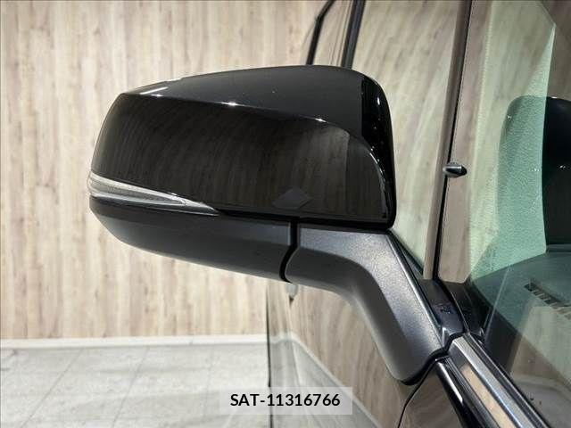 Toyota ALPHARD 2018-06 8848068-29