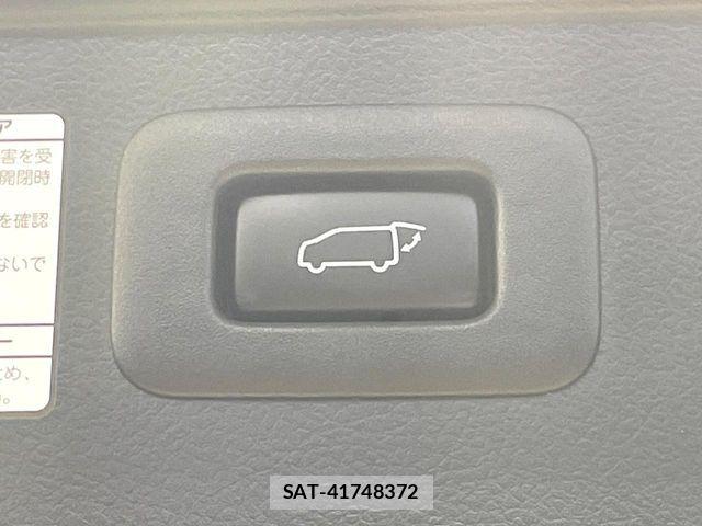 Toyota ALPHARD 2019-08 8848067-7
