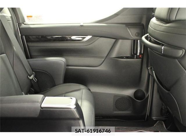 Toyota ALPHARD 2021-03 8848103-29