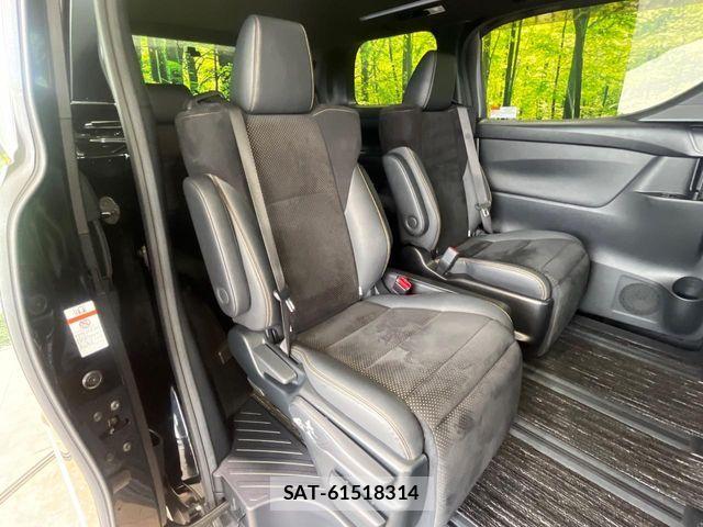 Toyota ALPHARD 2021-05 8848066-8