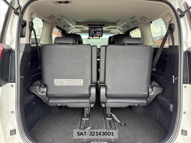 Toyota ALPHARD 2019-12 8848089-20