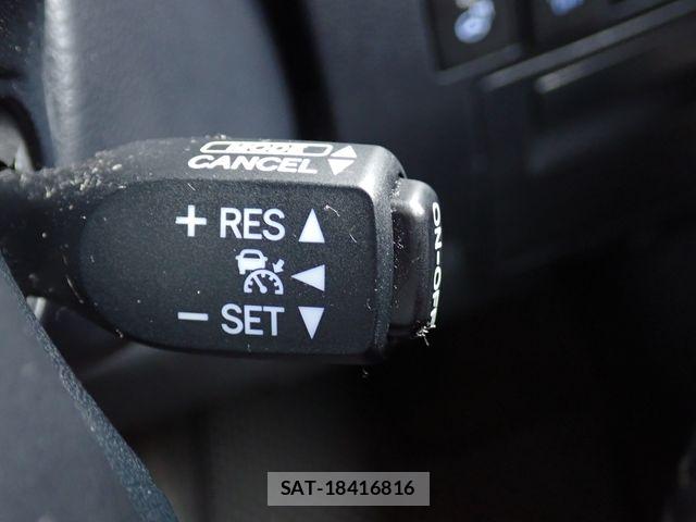 Toyota ALPHARD 2016-07 8848105-19