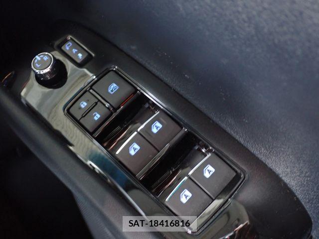Toyota ALPHARD 2016-07 8848105-21