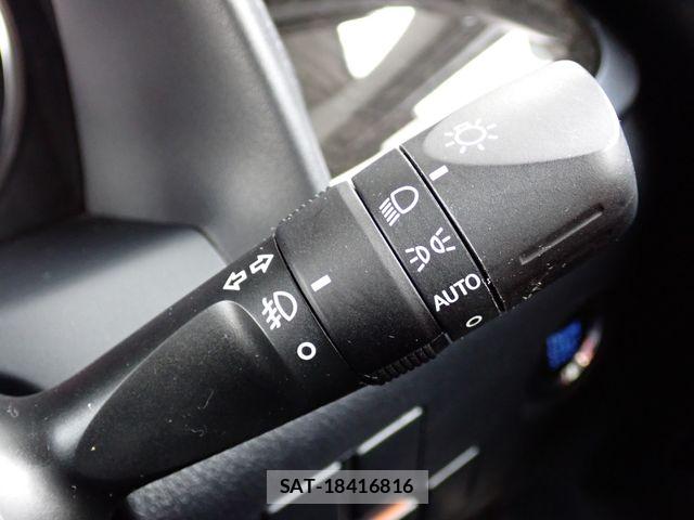 Toyota ALPHARD 2016-07 8848105-23