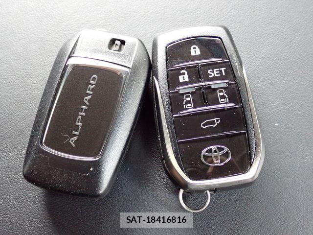 Toyota ALPHARD 2016-07 8848105-27