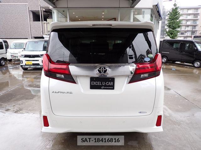 Toyota ALPHARD 2016-07 8848105-2