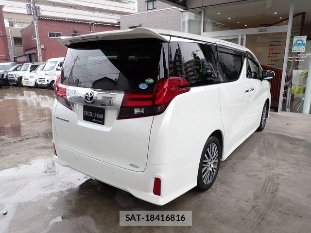 Toyota ALPHARD 2016-07 8848105-5