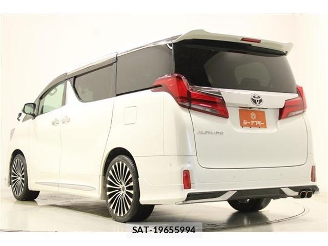 Toyota ALPHARD 2018-03 8848099-9