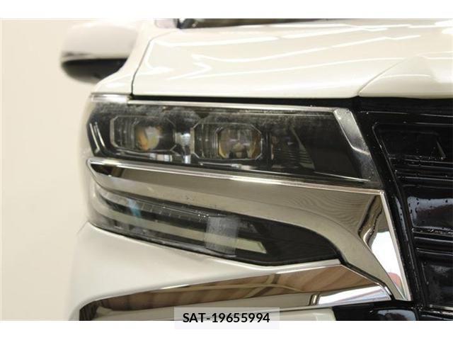 Toyota ALPHARD 2018-03 8848099-16