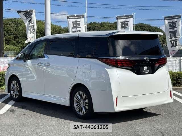 Toyota ALPHARD 2023-11 8847924-9
