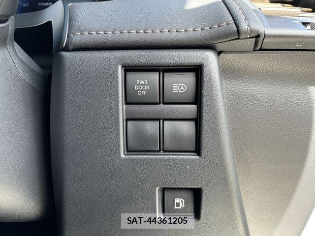 Toyota ALPHARD 2023-11 8847924-20