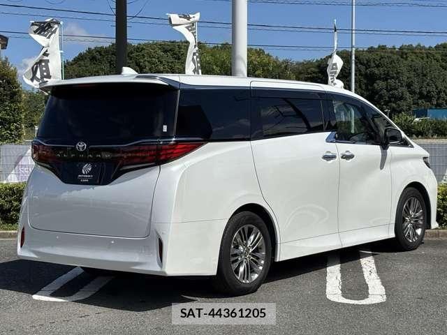 Toyota ALPHARD 2023-11 8847924-2
