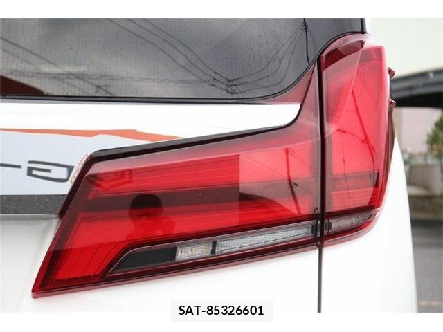 Toyota ALPHARD 2018-12 8848086-15