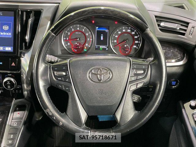 Toyota ALPHARD 2019-08 8848095-11