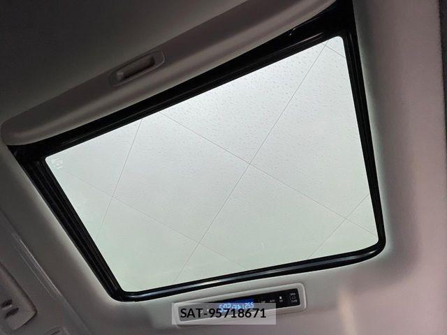 Toyota ALPHARD 2019-08 8848095-2