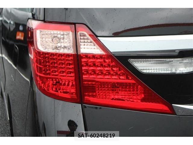 Toyota ALPHARD 2014-03 8848108-14
