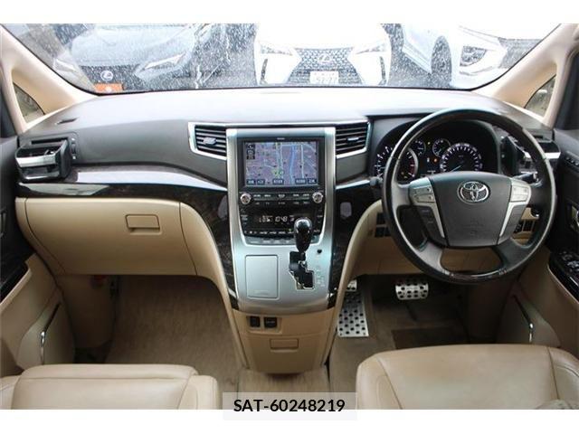 Toyota ALPHARD 2014-03 8848108-21