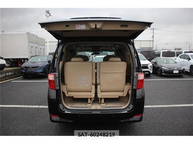 Toyota ALPHARD 2014-03 8848108-28