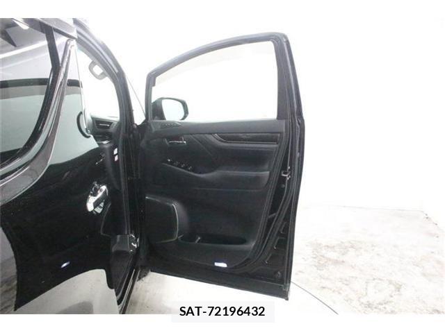 Toyota ALPHARD 2020-04 8848090-29