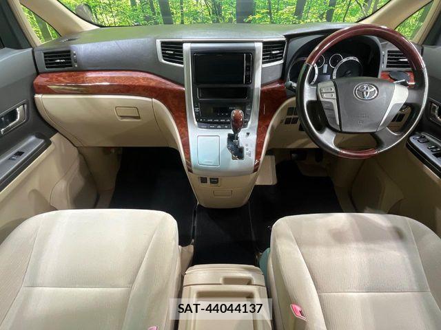 Toyota ALPHARD 2009-11 8848111-1