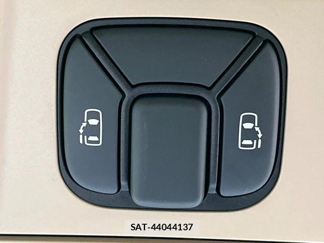 Toyota ALPHARD 2009-11 8848111-5