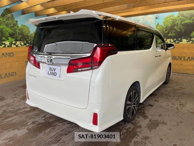 Toyota ALPHARD 2022-08 8848052-16