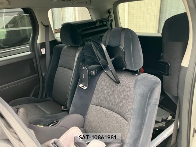 Toyota ALPHARD 2009-05 8848113-13