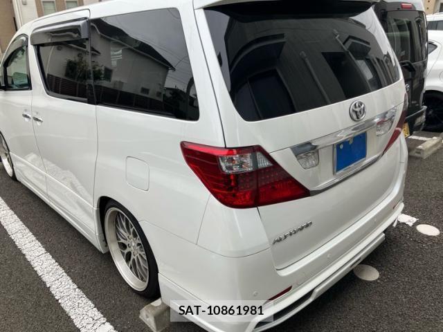 Toyota ALPHARD 2009-05 8848113-5