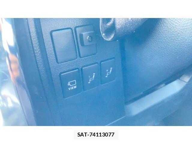 Toyota ALPHARD 2018-09 8848093-25