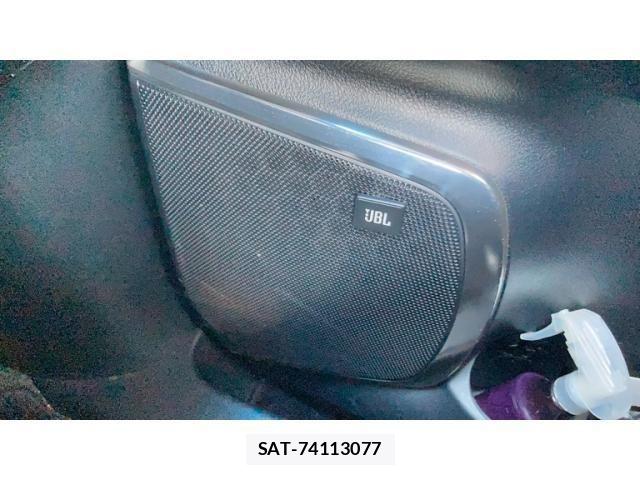Toyota ALPHARD 2018-09 8848093-26