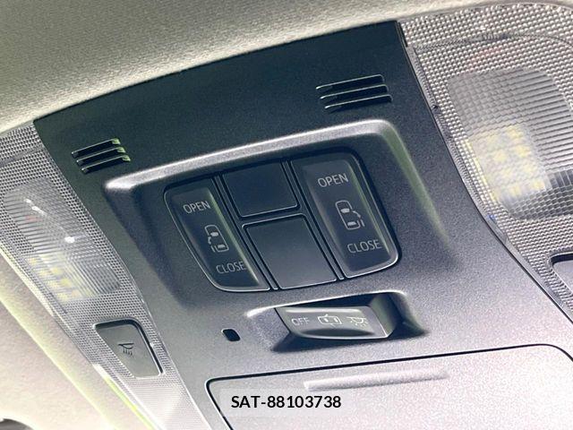 Toyota ALPHARD 2015-11 8848106-3