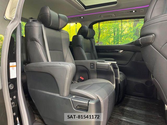 Toyota ALPHARD 2020-10 8870348-8