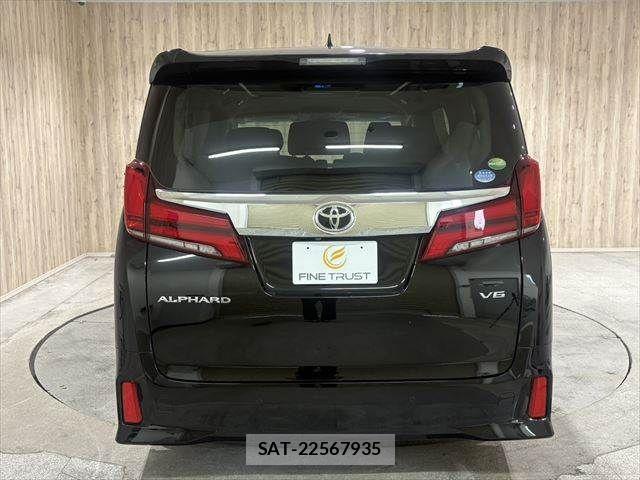 Toyota ALPHARD 2020-01 8870351-20