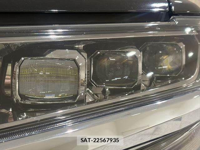 Toyota ALPHARD 2020-01 8870351-24