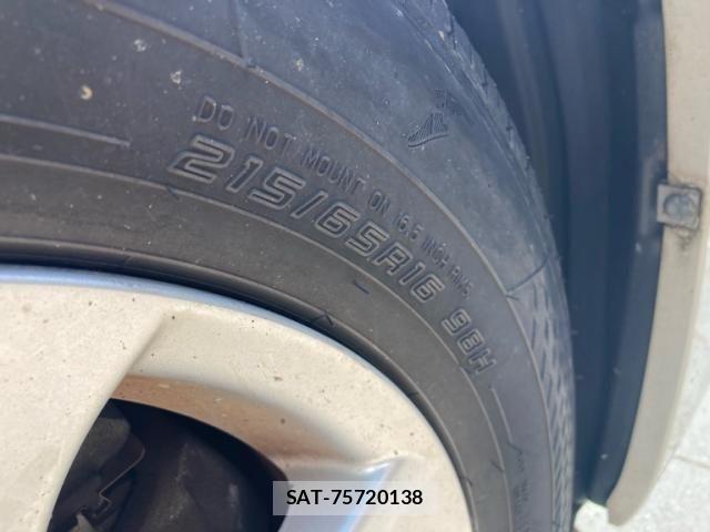 Toyota ALPHARD 2012-06 8870368-11